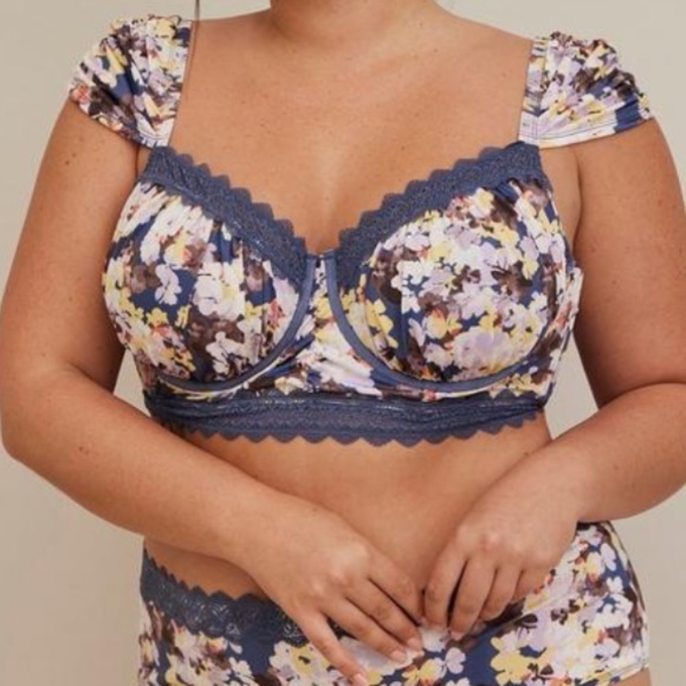 Brand New Torrid Bra, size 3X